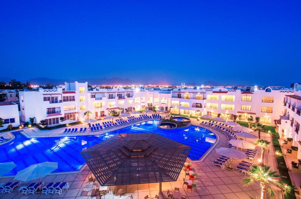 Туры в отель Old Vic Sharm Resort Шарм-эль-Шейх