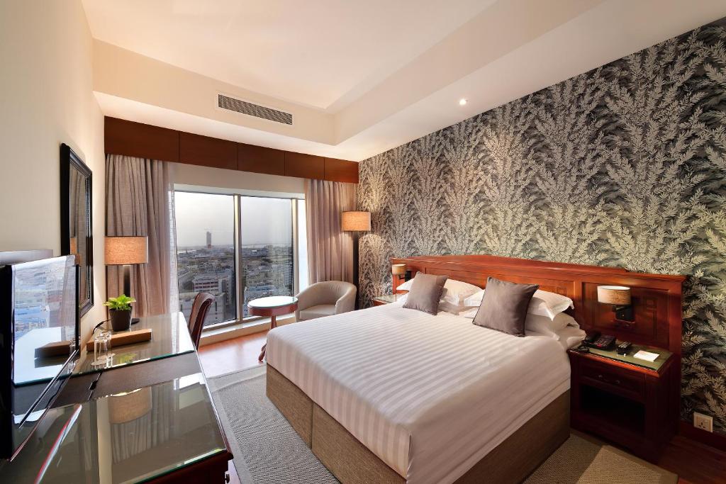 Majestic City Retreat Hotel ОАЭ цены
