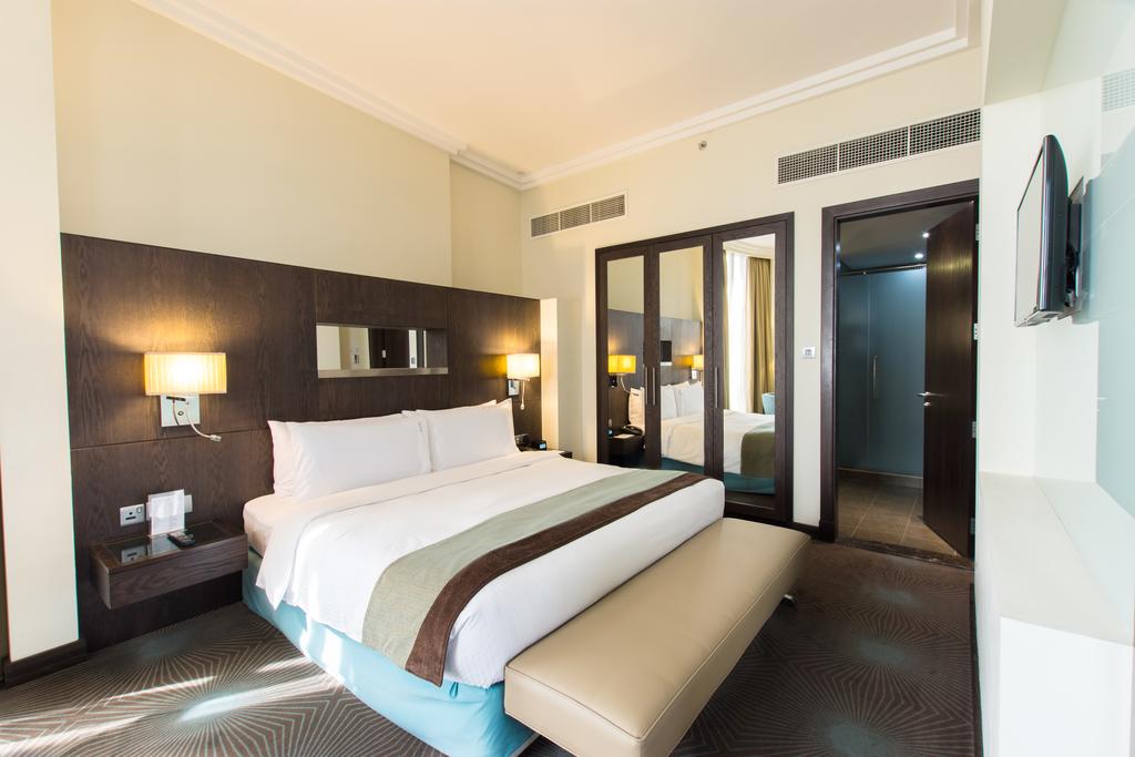 Туры в отель Holiday Inn Abu Dhabi