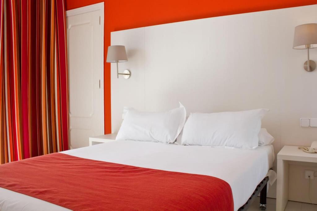 Відпочинок в готелі Hotel & Water Park Sur Menorca