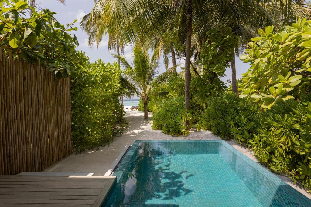 Отель, 5, Avani+ Fares Maldives Resort