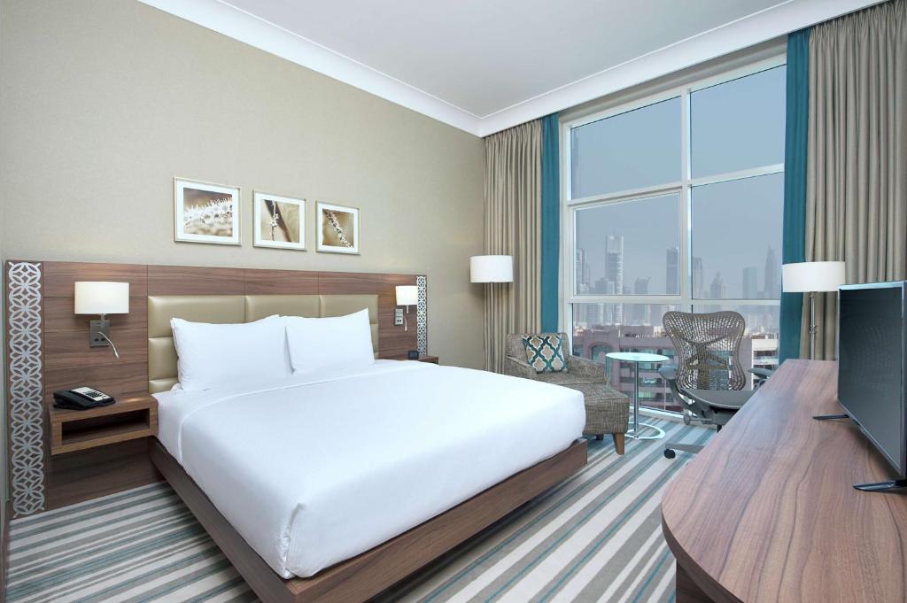 Відпочинок в готелі Hilton Garden Inn Dubai Al Mina Дубай (місто)