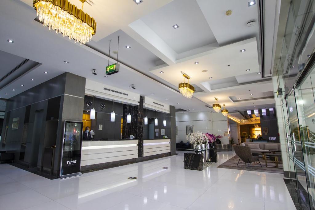 Time Grand Plaza Hotel, Dubai Airport, фото
