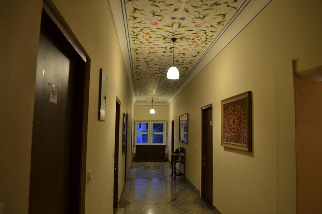 Suryaa Villa (A Classic Heritage Hotel), Джайсалмер, фотографии туров