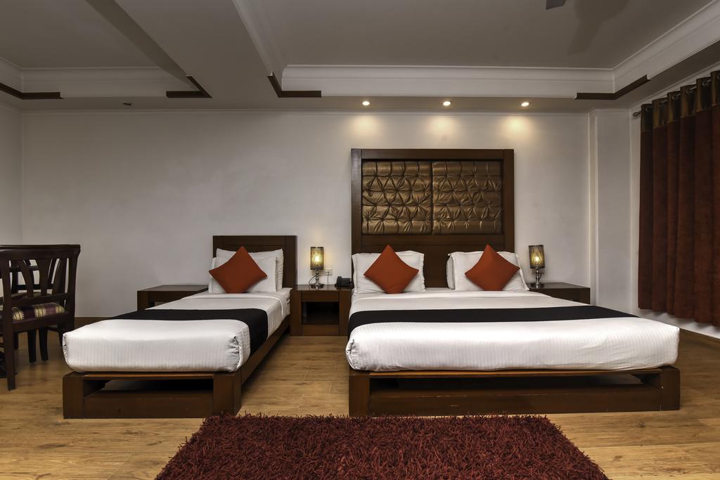 Дели Anila Hotels (Naraina)