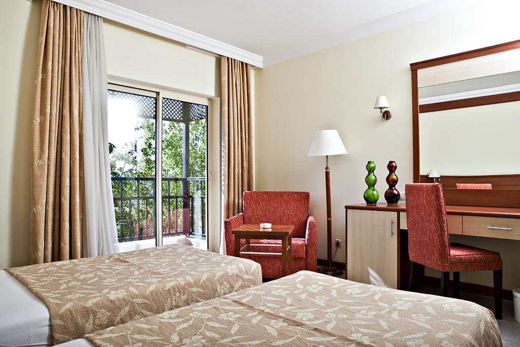 Отзывы об отеле Crystal Paraiso Verde Resort & Spa