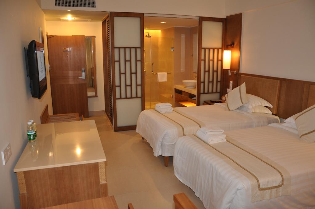 Dadonghai Landscape Beach Hotel Sanya (ex. Liking Resort) ceny