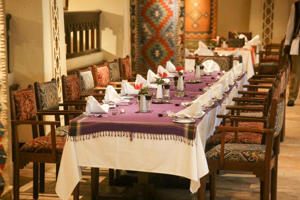 Відгуки гостей готелю Nairobi Serena Hotel