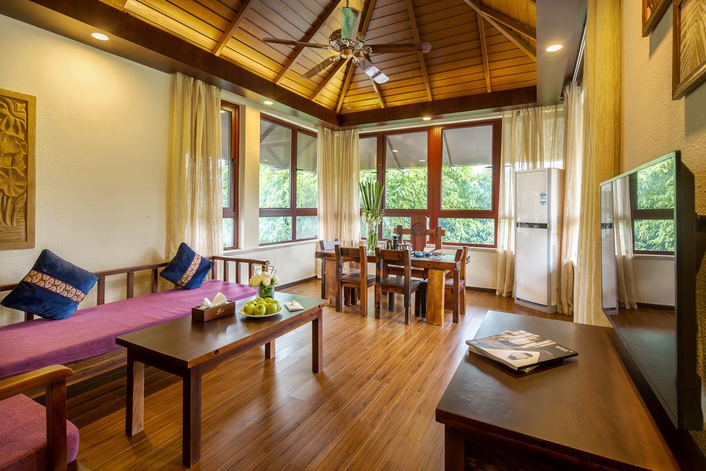 Відпочинок в готелі Yalong Bay Villas & Spa Ялонг Бей Китай