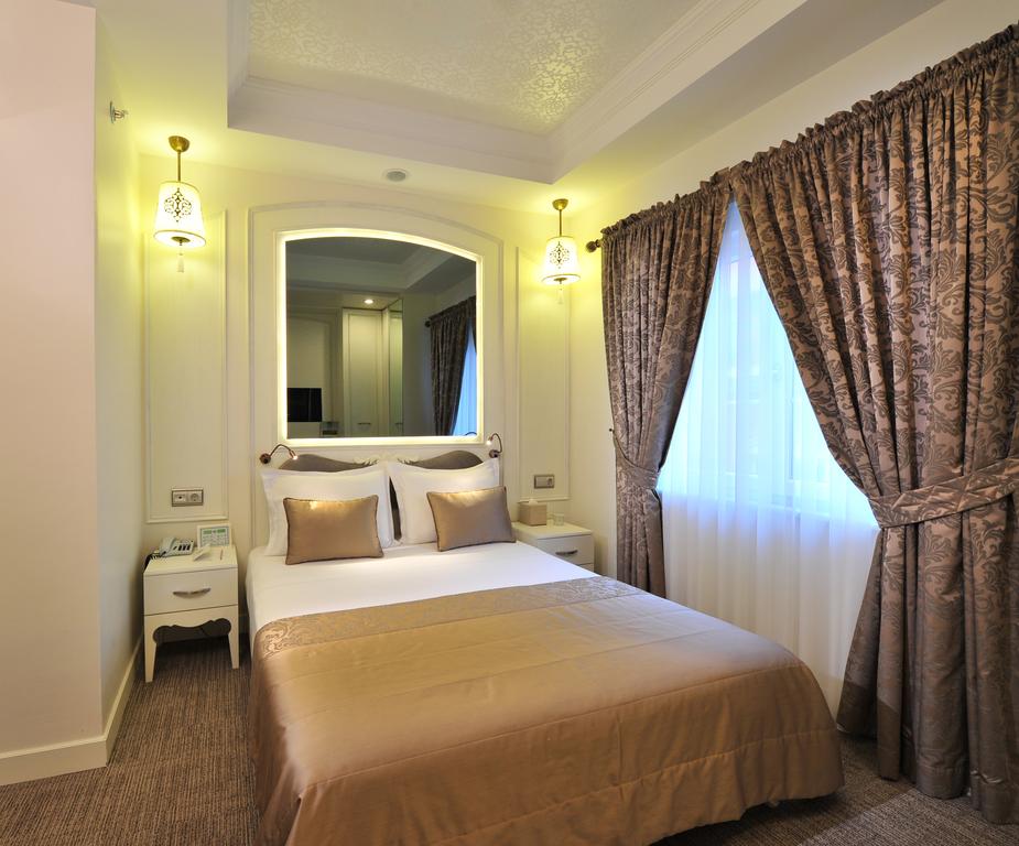 Фото отеля Yasmak Sultan Hotel