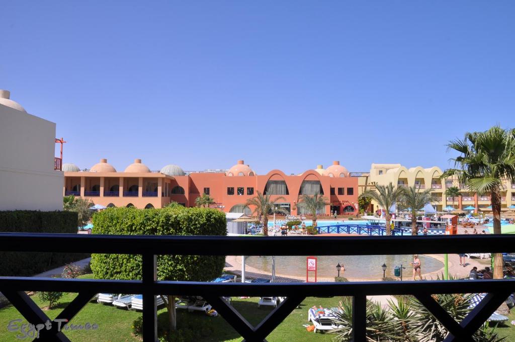 Oferty hotelowe last minute Titanic Beach Resort Hurghada Egipt