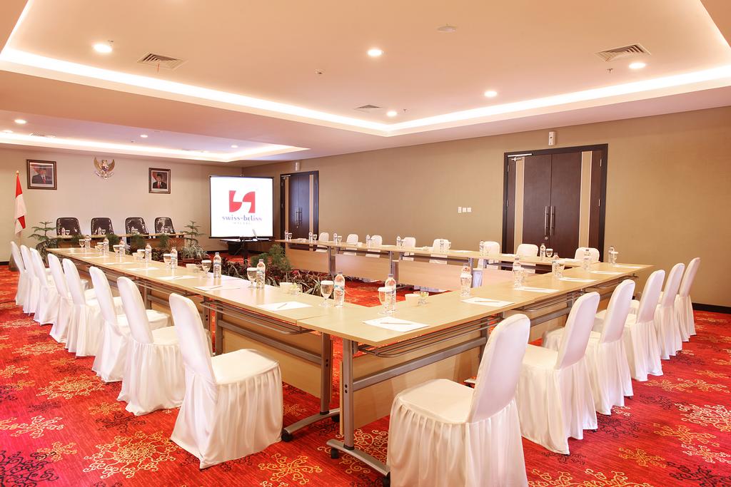 Tours to the hotel Swiss-Belinn Malang East Java Indonesia