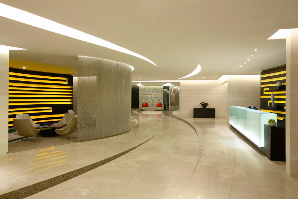 Отель, Абу-Даби, ОАЭ, Millennium Al Rawdah Hotel (ex. Hilton Capital Grand)