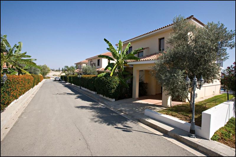 Regina's Exclusive Villas, Larnaca prices
