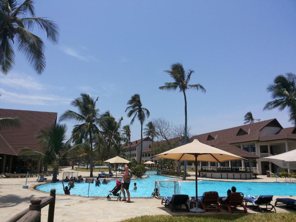 Гарячі тури в готель Amani Tiwi Beach Resort Момбаса Кенія