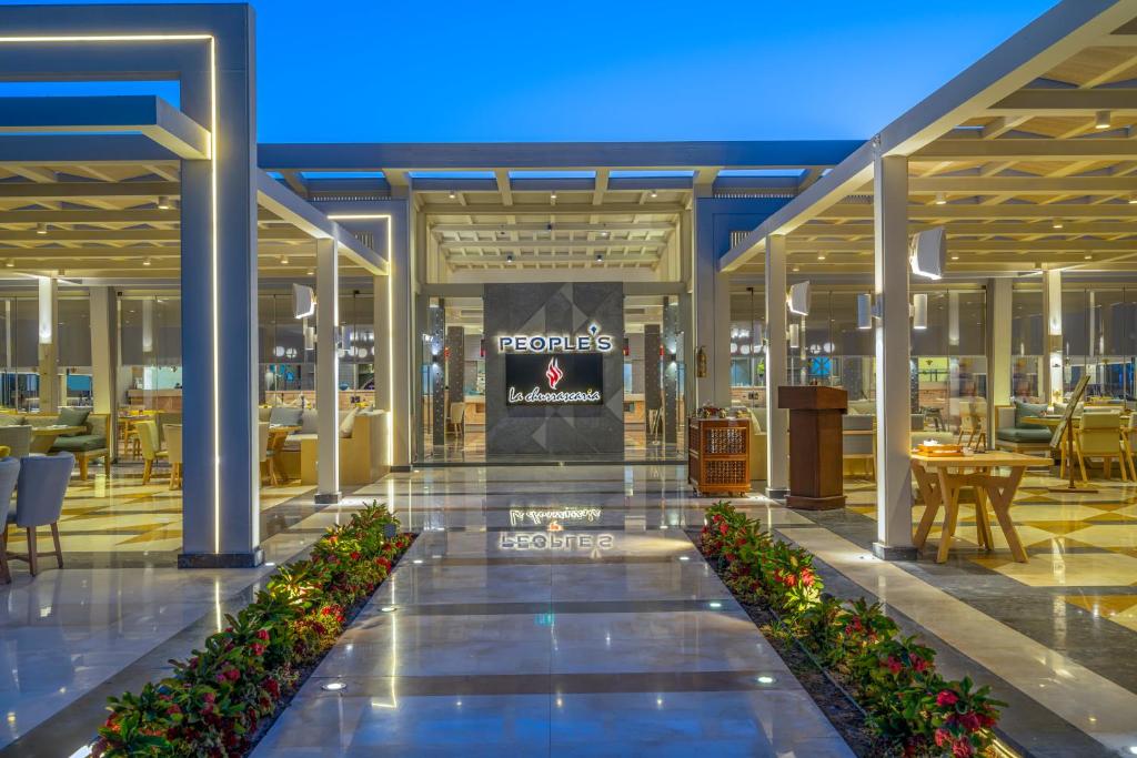 Відпочинок в готелі Rixos Premium Magawish Хургада Єгипет