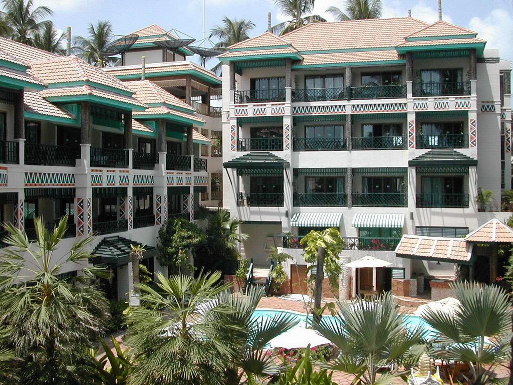 Hotel guest reviews Chaba Cabana Beach