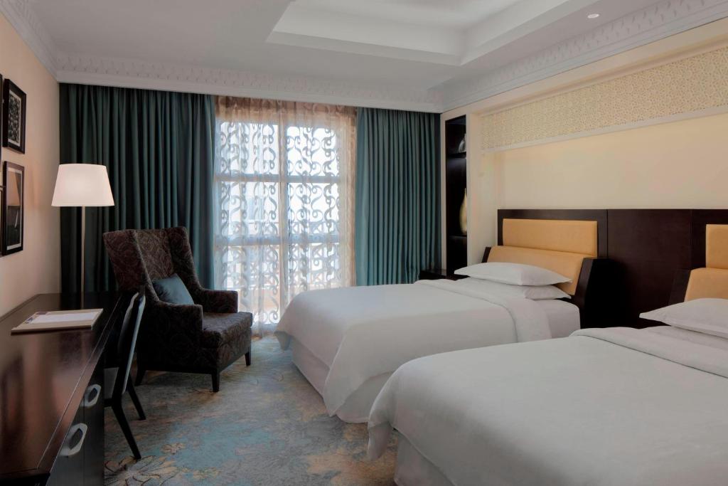 Hotel reviews, Sheraton Sharjah Beach Resort & Spa