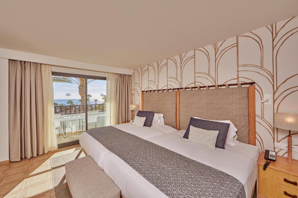 Отдых в отеле Secrets Lanzarote Resort & Spa Лансароте (остров)