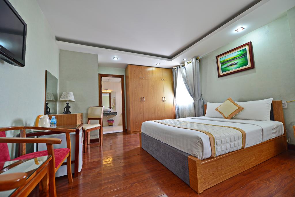 Фото готелю Thang Long Nha Trang Hotel