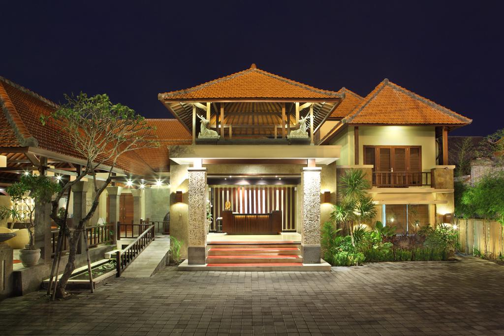 Adhi Jaya Hotel, Кута, Індонезія, фотографії турів