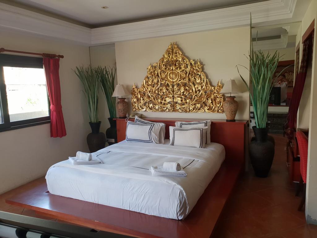 Фото готелю Nirvana Boutique Suites Pattaya