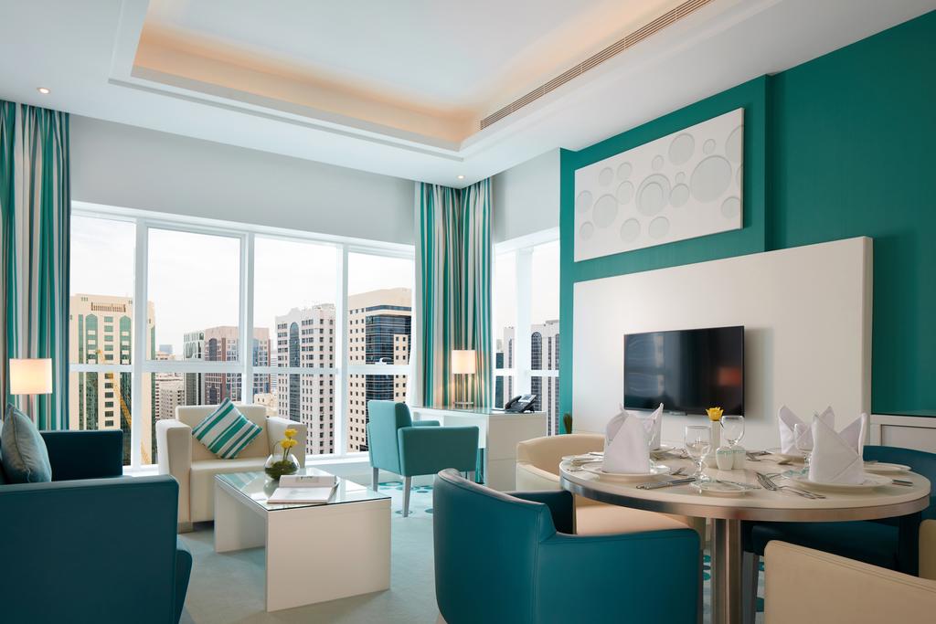 Recenzje hoteli Golden Tulip Downtown Abu Dhabi