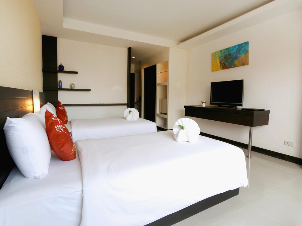 Pattaya Baron Beach Hotel ceny