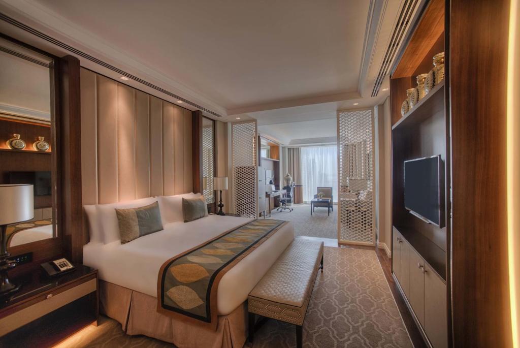 Горящие туры в отель Taj Dubai