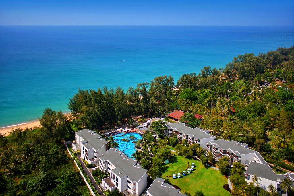 Готель, 4, Le Meridien Phuket Mai Khao Beach (ex. Holiday Inn Phuket Mai Khao Beach)