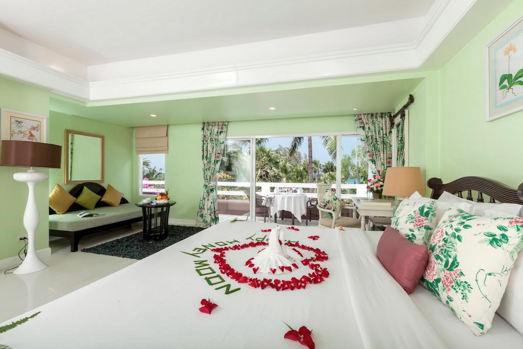 Hotel guest reviews Thavorn Palm Beach