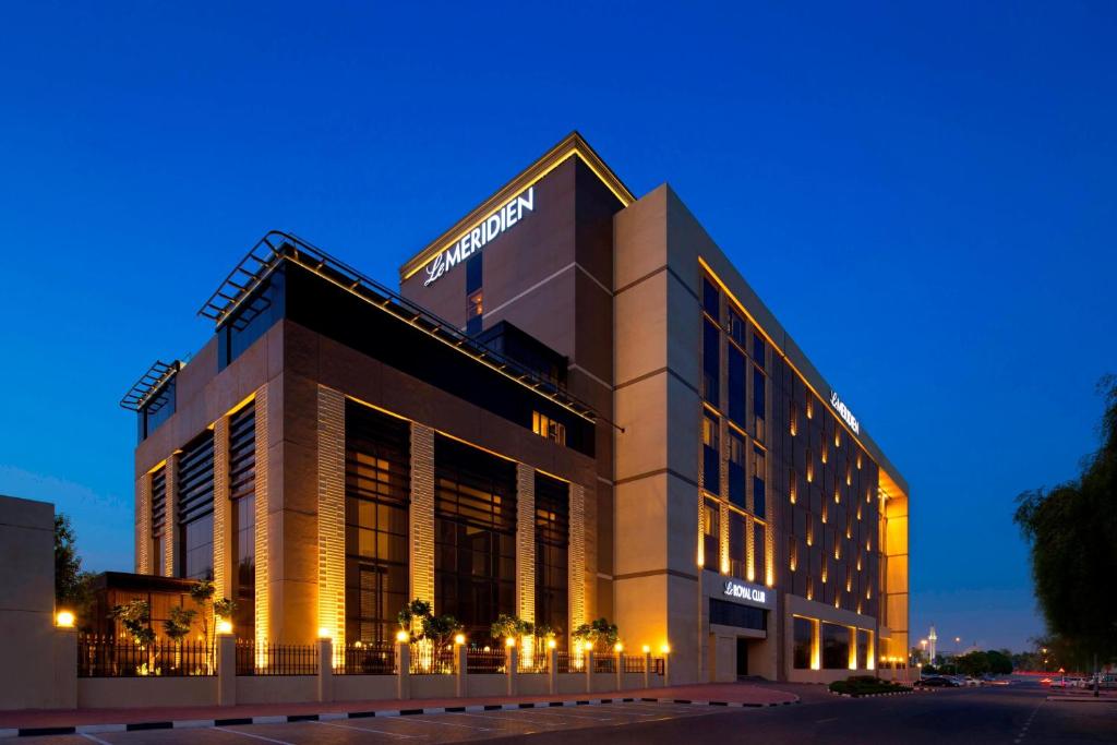 Le Méridien Dubai Hotel & Conference Centre, фото отдыха