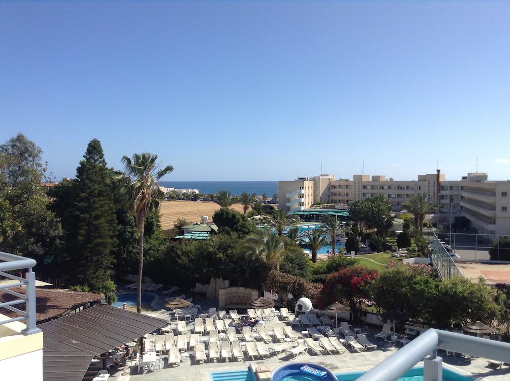Paphos Gardens Holiday Resort цена