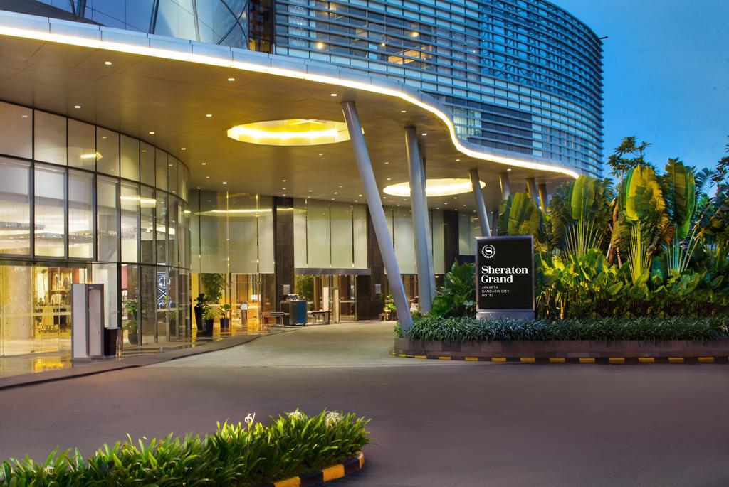 Отель, Джакарта, Индонезия, Sheraton Jakarta Gandaria City Hotel