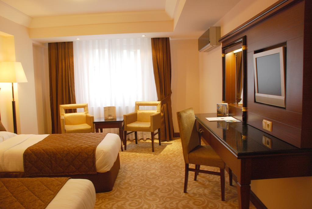 Відпочинок в готелі Mosaic Hotel Стамбул Туреччина
