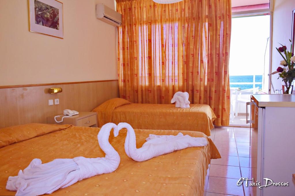 Відпочинок в готелі Eri Beach & Village Іракліон