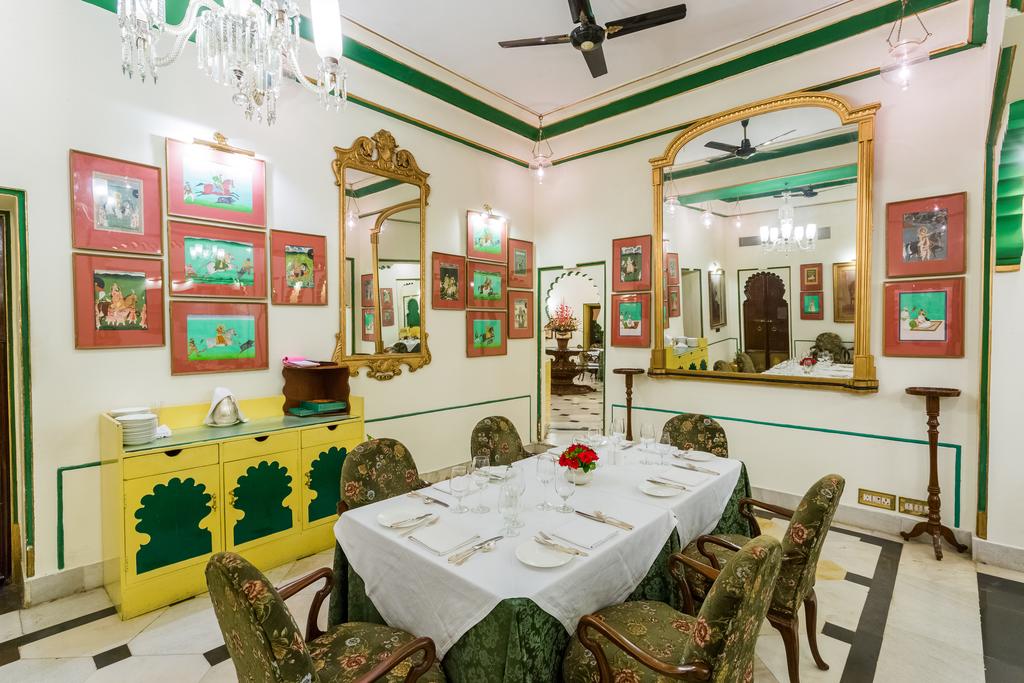 Shiv Niwas Palace цена