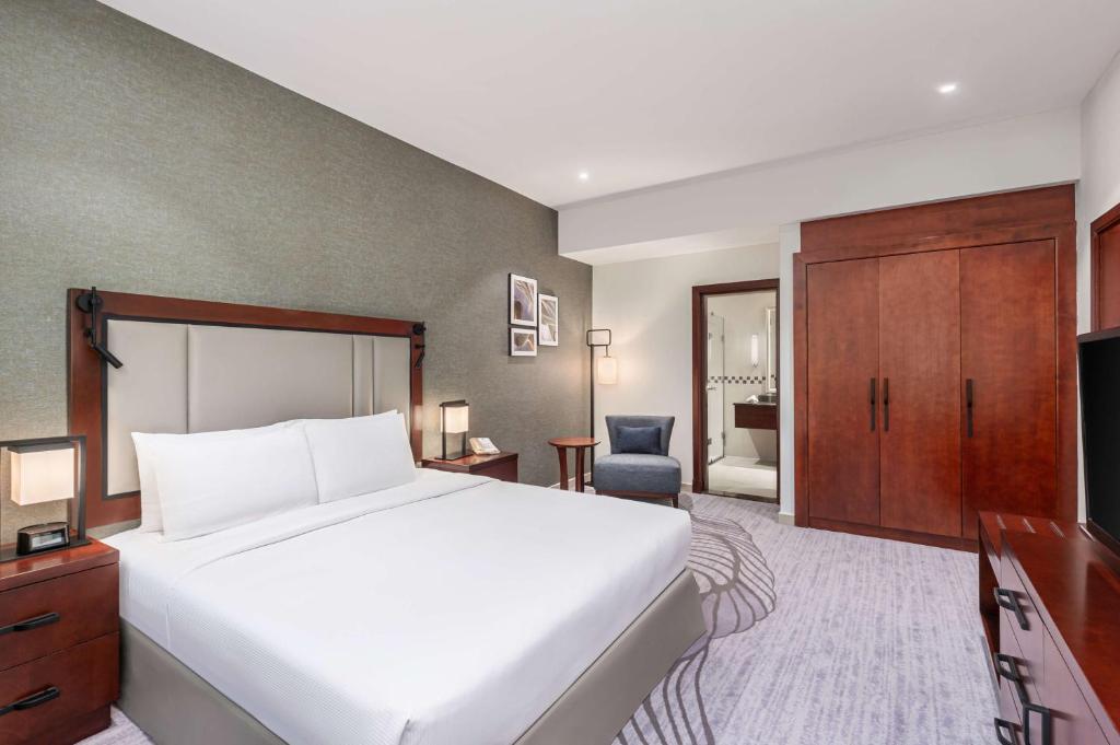 Ціни в готелі Doubletree by Hilton Ras Al Khaimah