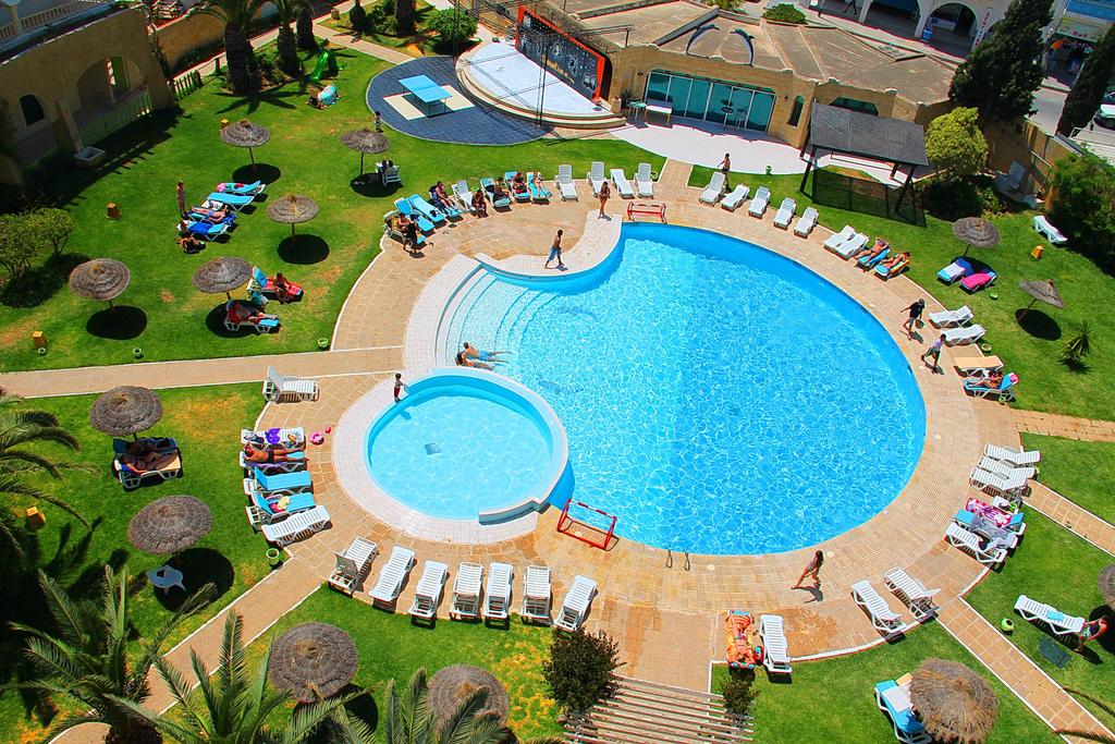 Цены в отеле Delphin Monastir Resort