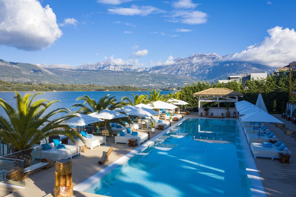 Горящие туры в отель Hotel Nikki Beach (ex. La Perla) Тиват Черногория
