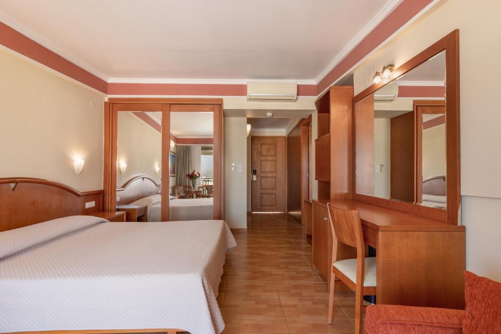 Tours to the hotel Hydramis Palace Beach Resort Chania