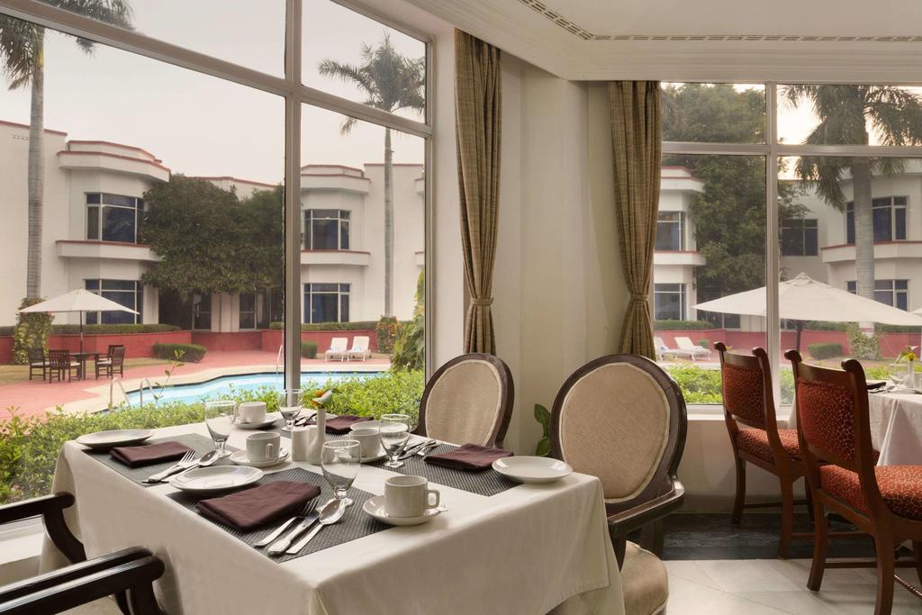 Горящие туры в отель Ramada  Kajuraho Кхаджурахо Индия
