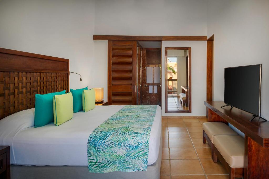 Tours to the hotel Catalonia Riviera Maya Resort & Spa - All inclusive Puerto Aventuras Mexico