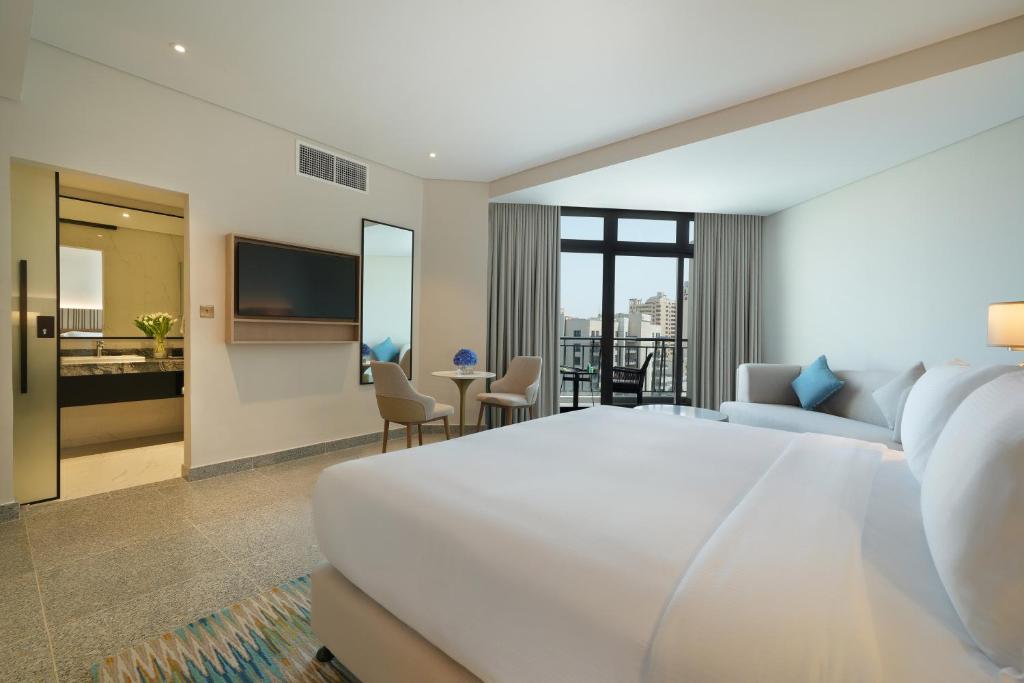 Відпочинок в готелі Arabian Park Dubai, an Edge by Rotana Hotel