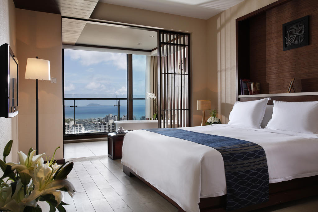 Serenity Coast Resort All Suite Resort Sanya, Сяодунхай ціни