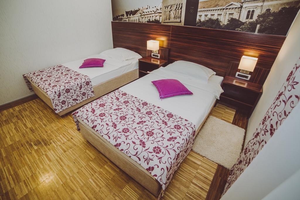 Hotel Jarun Хорватия цены