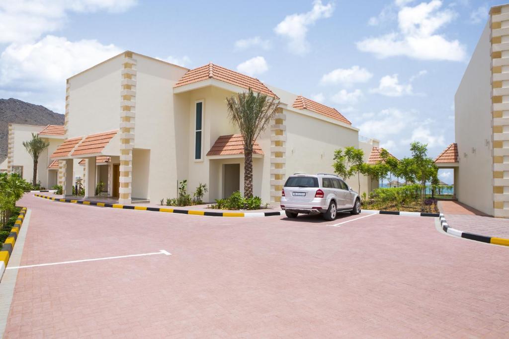 Oceanic Khorfakkan Resort & Spa, Fujairah prices