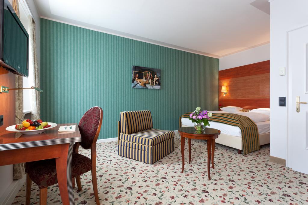 Wakacje hotelowe Mercure Grand Hotel Biedermeier