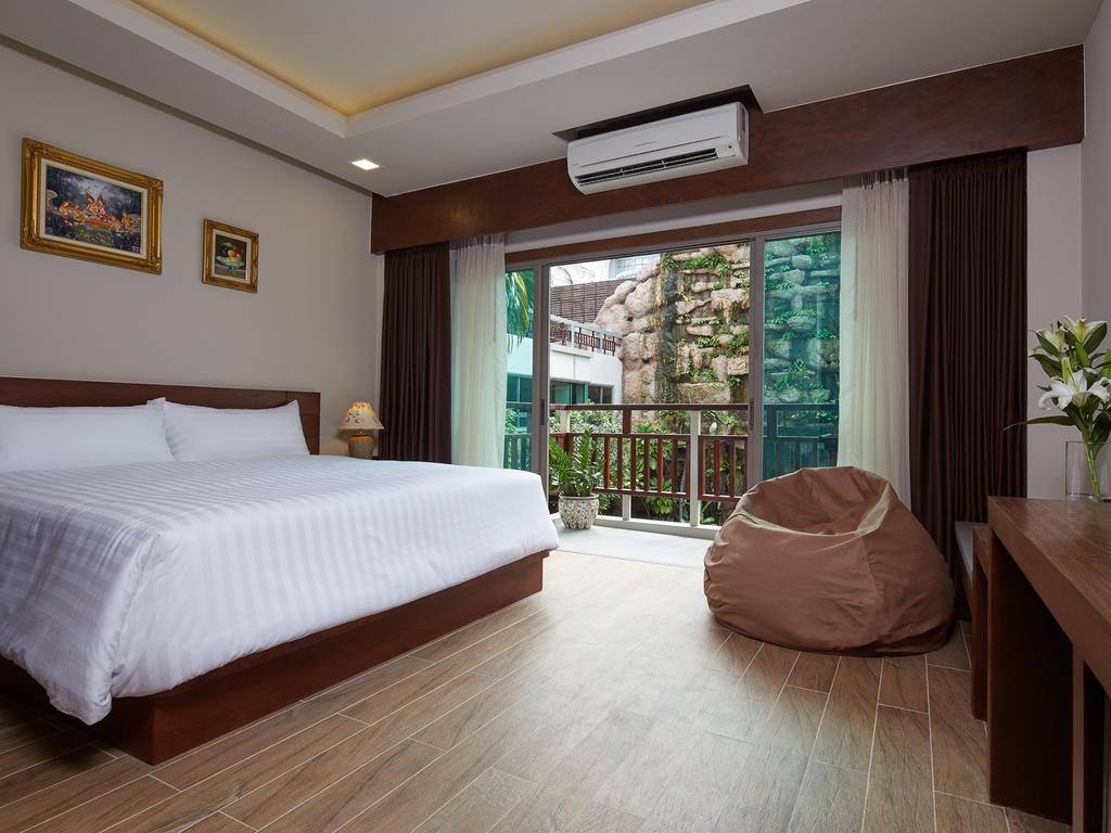 Reviews of tourists The Agate Pattaya Boutique Resort & Spa