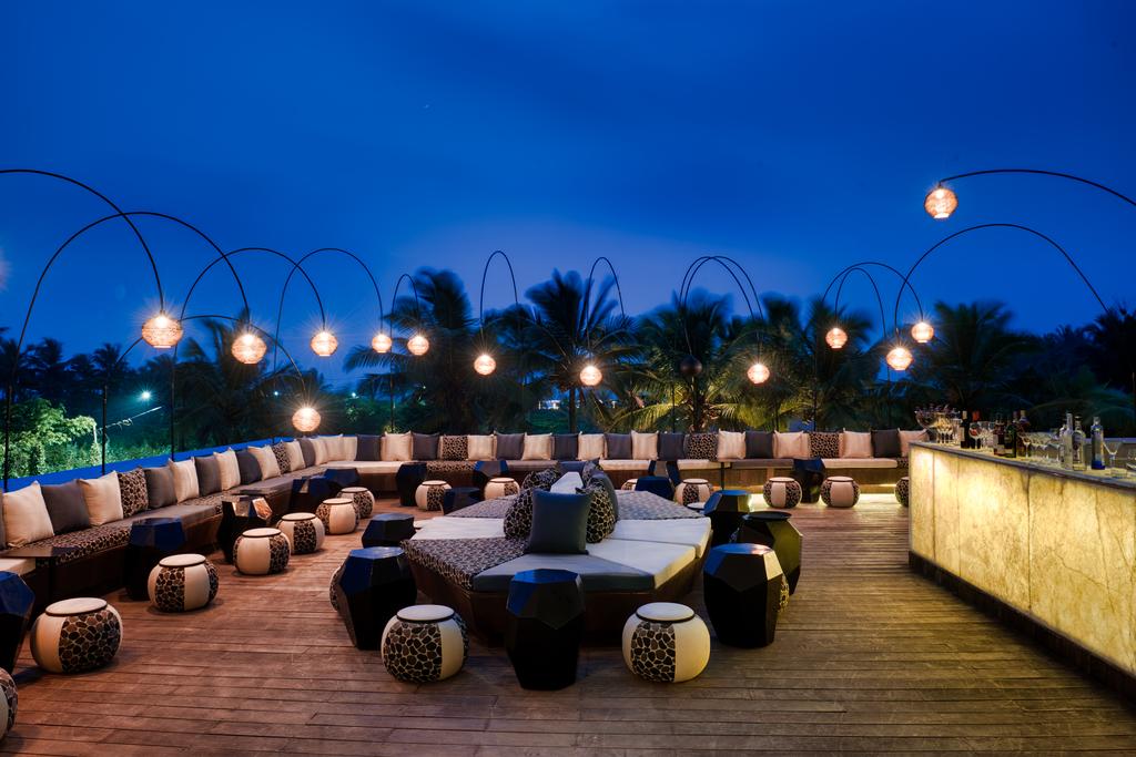 Горящие туры в отель Azaya Beach Resort Бенаулим Индия